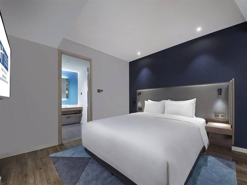 Holiday Inn Express Chongqing Airport Zone By Ihg Extérieur photo