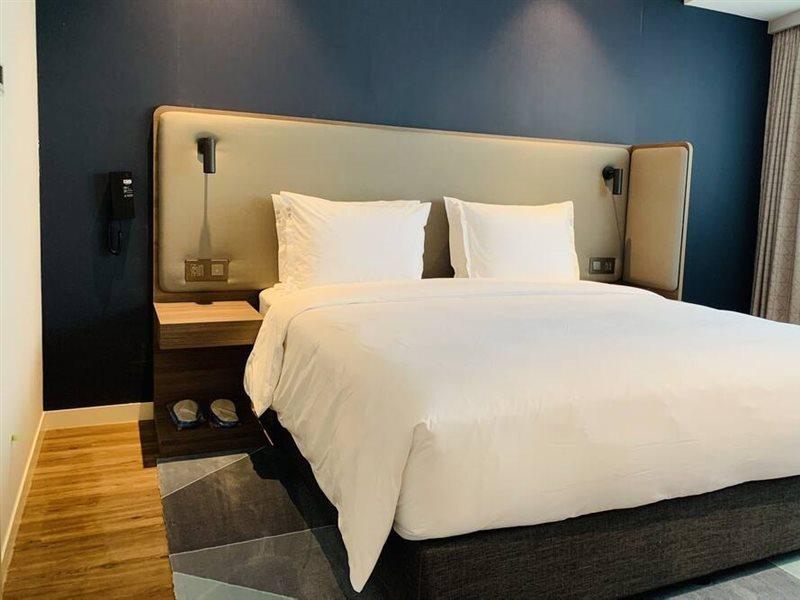 Holiday Inn Express Chongqing Airport Zone By Ihg Extérieur photo