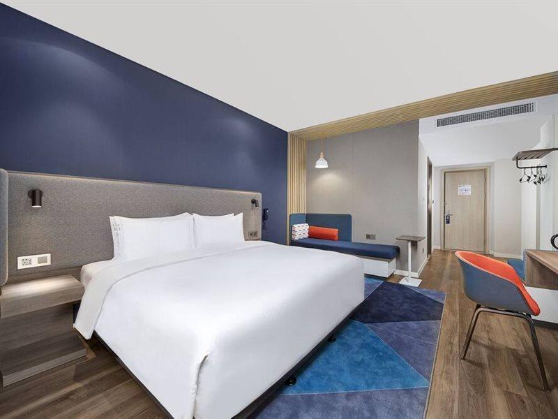 Holiday Inn Express Chongqing Airport Zone, An Ihg Hotel Extérieur photo